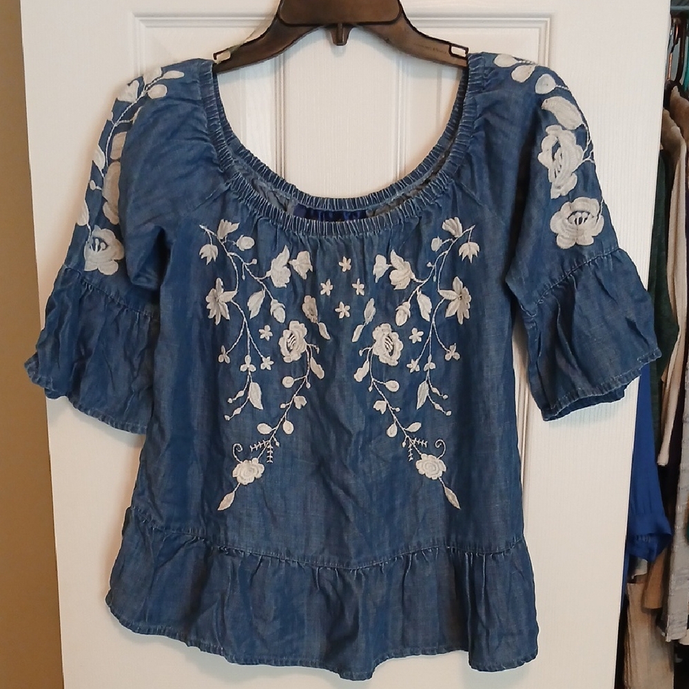 Blue Rain Denim White Floral Embroidered Blouse Women's Small